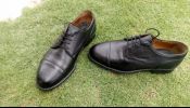 Black leather Oxford men shoe